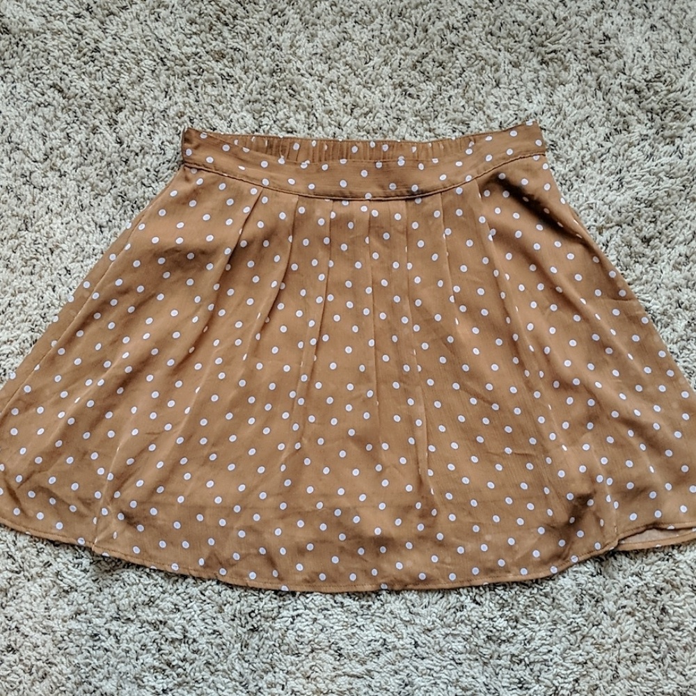 Brown and White Polka-Dot Pleated Skirt